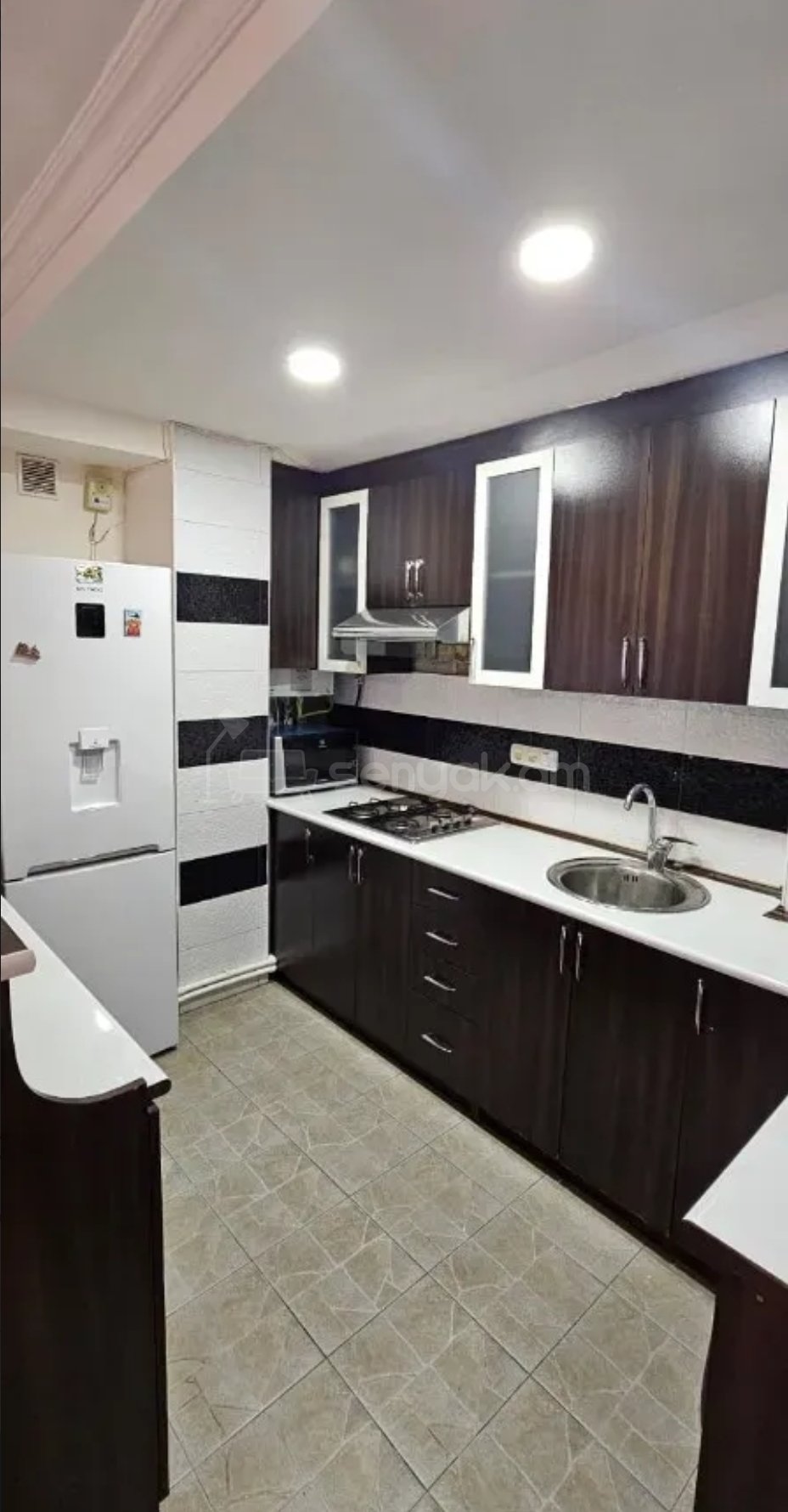 2 Սենյականոց Բնակարան, 45քմ, 1/9 հարկ, Կապիտալ Վերանորոգված