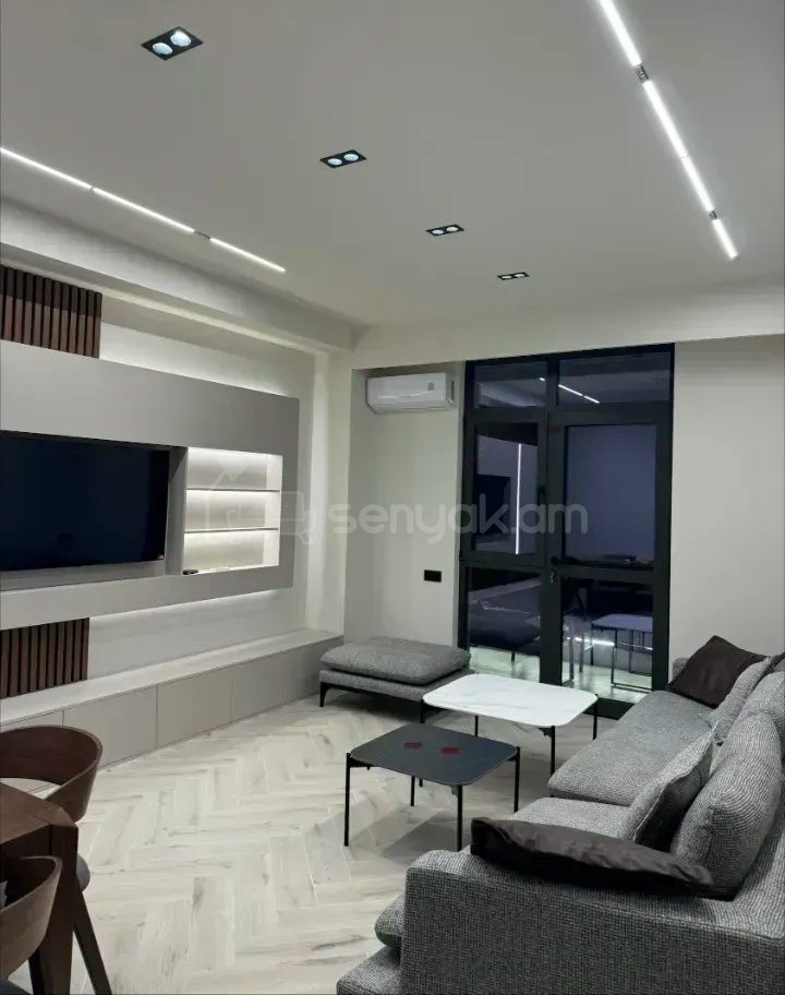 2 Սենյականոց Բնակարան Նորակառույցում, 57քմ, 4/18 հարկ, Կապիտալ Վերանորոգված