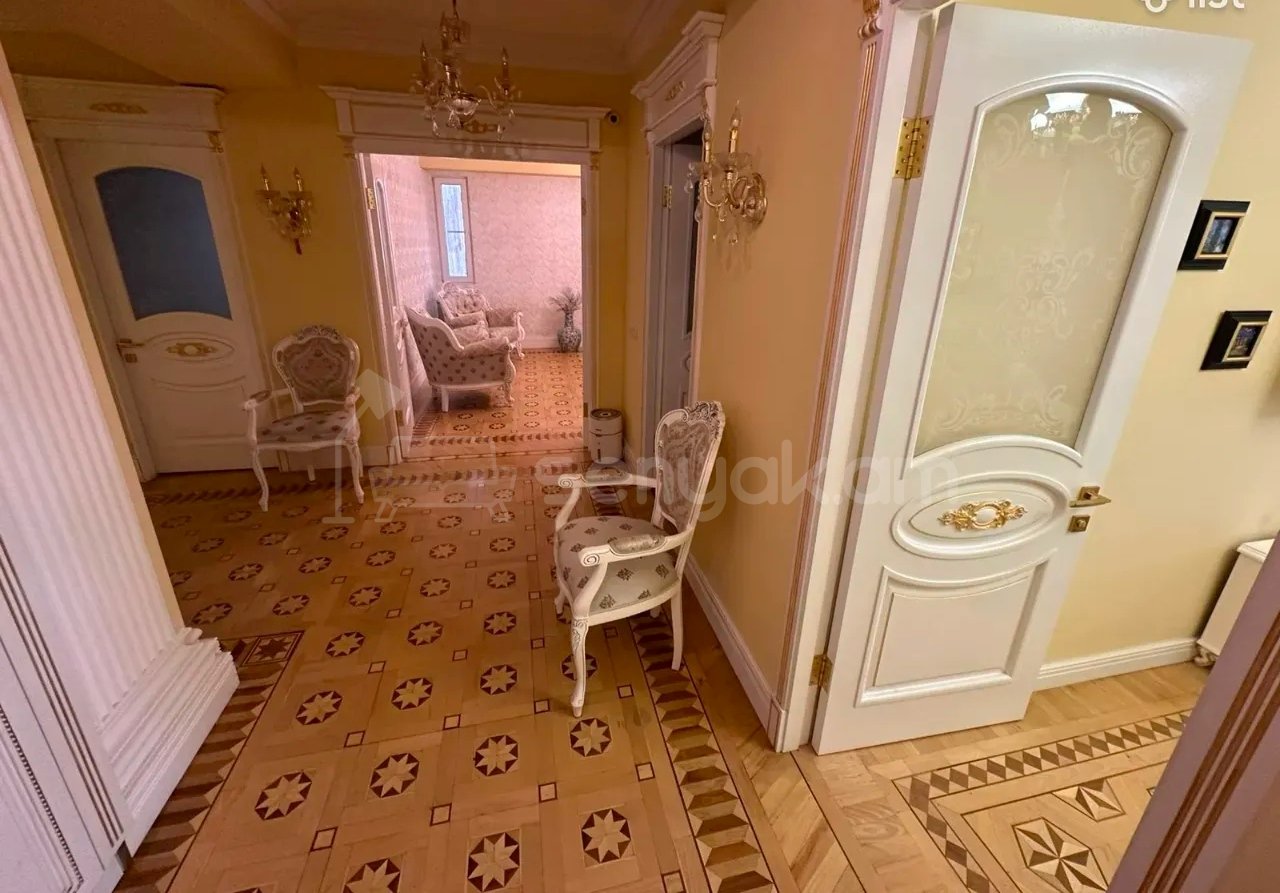 4 Սենյականոց Բնակարան, 119քմ, 6/10 հարկ, Կապիտալ Վերանորոգված