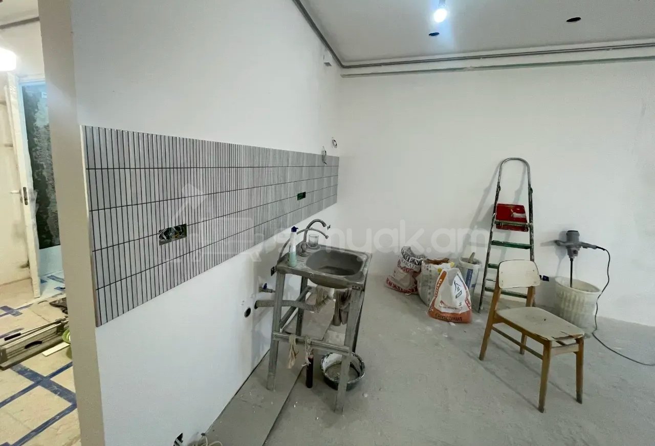 2 Սենյականոց Բնակարան, 51քմ, 5/7 հարկ, Կապիտալ Վերանորոգված