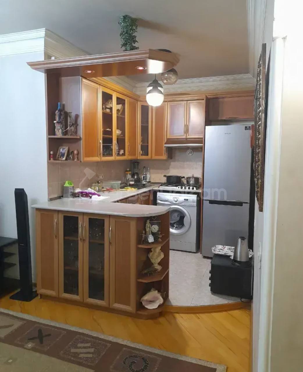3 Սենյականոց Բնակարան Քարե Շենքում, 60քմ, 4/5 հարկ, Կոսմետիկ Վերանորոգված
