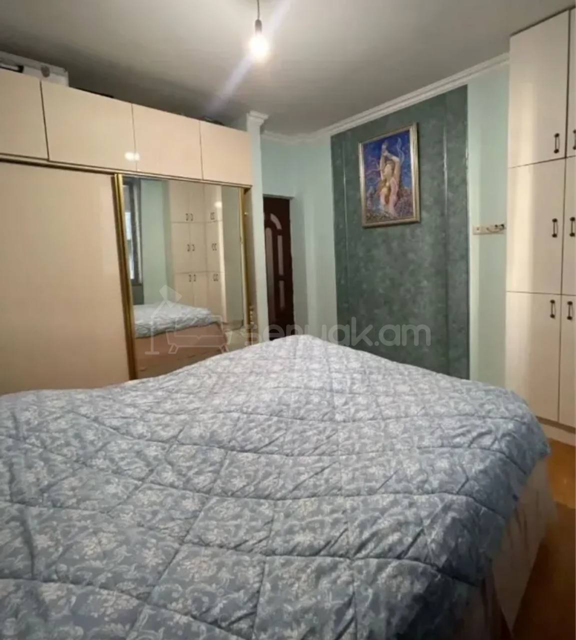 4 Սենյականոց Բնակարան Քարե Շենքում, 77քմ, 2/3 հարկ, Կապիտալ Վերանորոգված