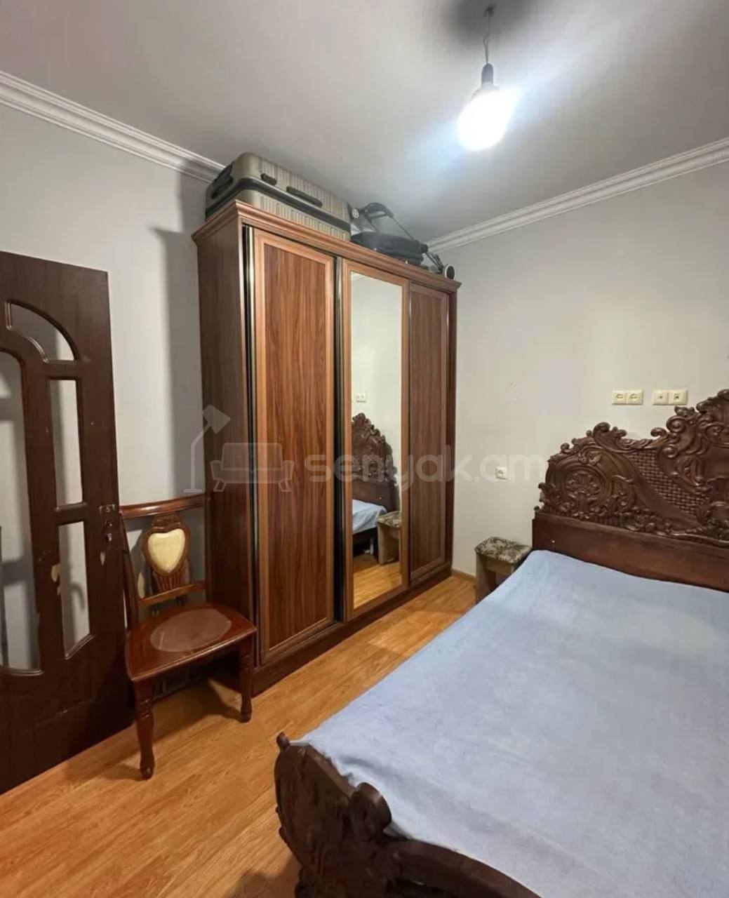 4 Սենյականոց Բնակարան Քարե Շենքում, 77քմ, 2/3 հարկ, Կապիտալ Վերանորոգված