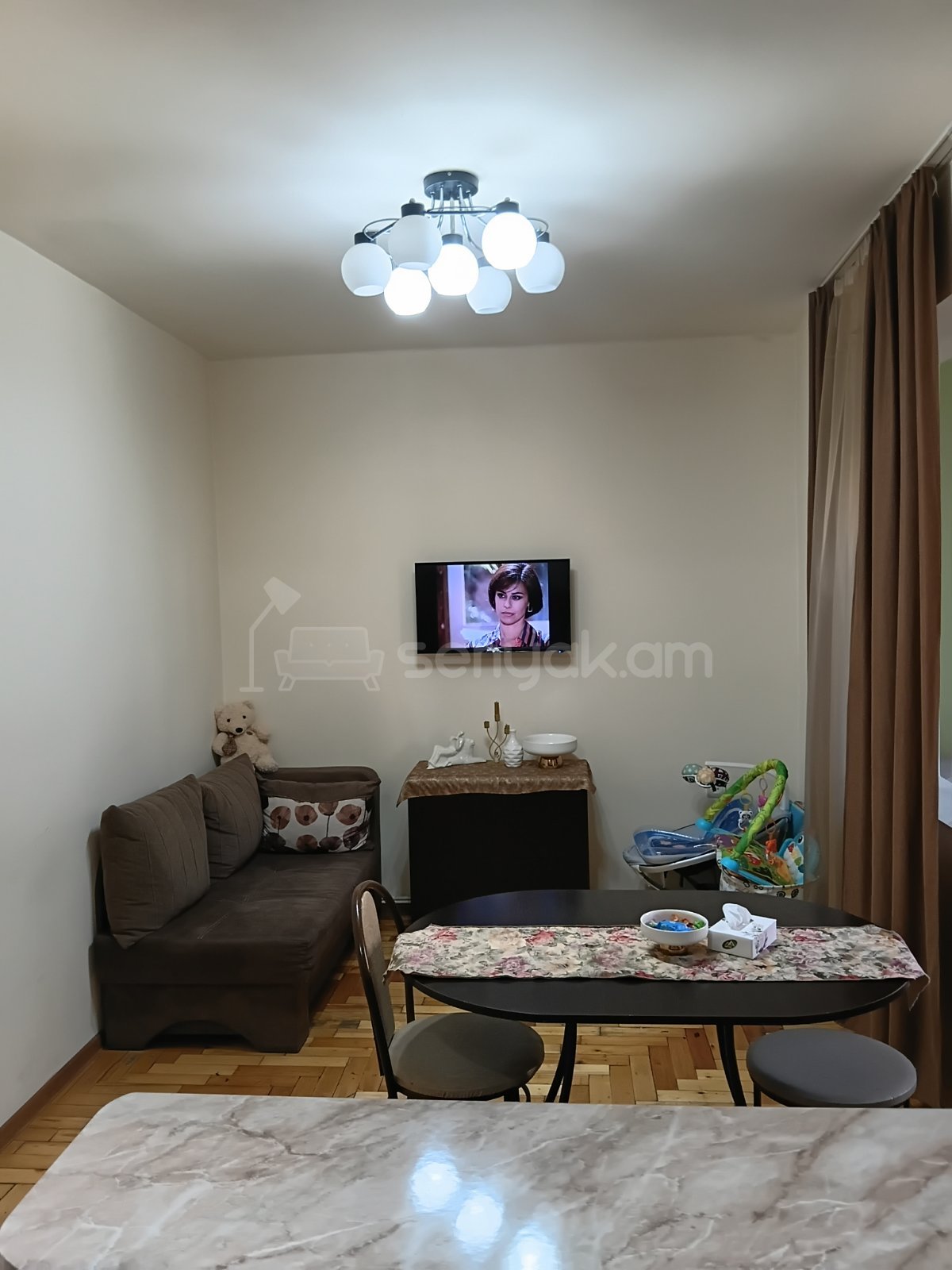 1 Սենյականոց Բնակարան, 52քմ, 3/9 հարկ, Նորմալ Վիճակում
