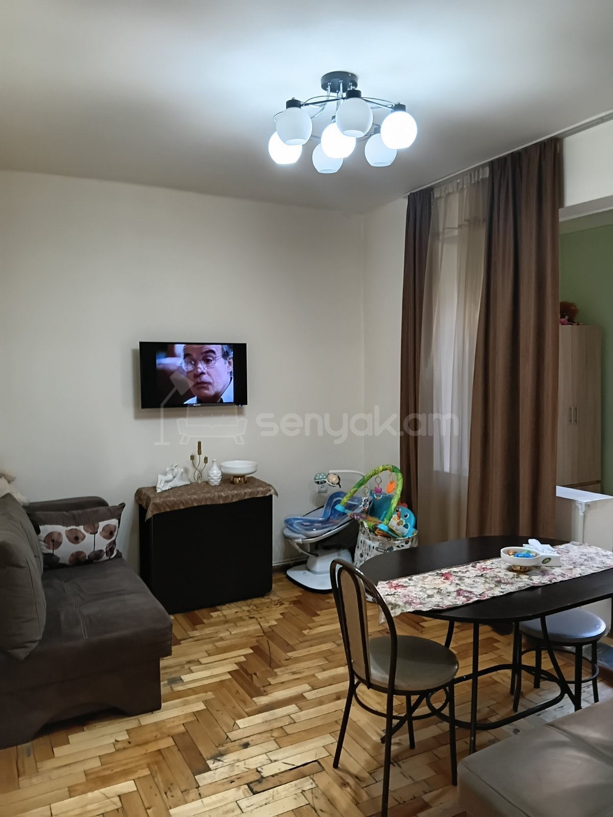 1 Սենյականոց Բնակարան, 52քմ, 3/9 հարկ, Նորմալ Վիճակում