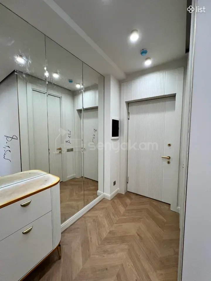 3 Սենյականոց Բնակարան Նորակառույցում, 97քմ, 4/15 հարկ, Կապիտալ Վերանորոգված
