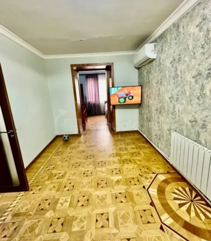 2 Սենյականոց Բնակարան Քարե Շենքում, 47քմ, 4/4 հարկ, Կապիտալ Վերանորոգված
