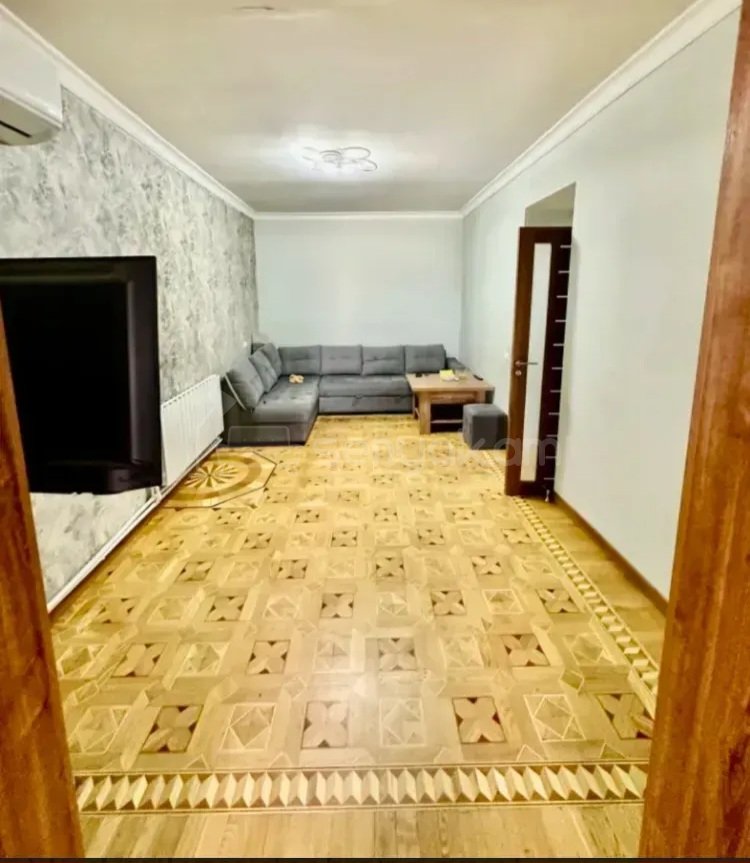 2 Սենյականոց Բնակարան Քարե Շենքում, 47քմ, 4/4 հարկ, Կապիտալ Վերանորոգված
