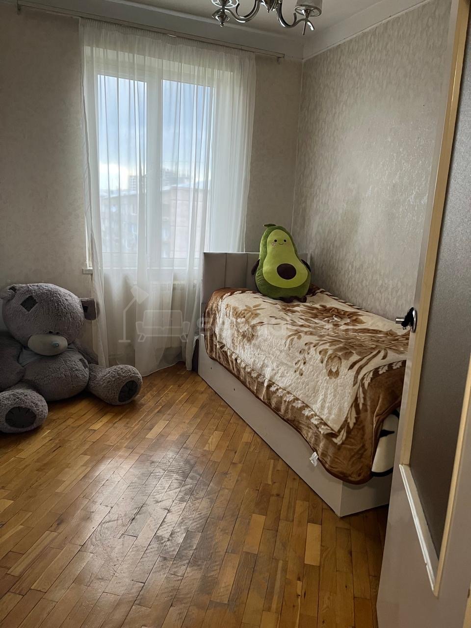 3 Սենյականոց Բնակարան Քարե Շենքում, 76քմ, 5/5 հարկ, Կոսմետիկ Վերանորոգված, Կահավորված, Արևկող