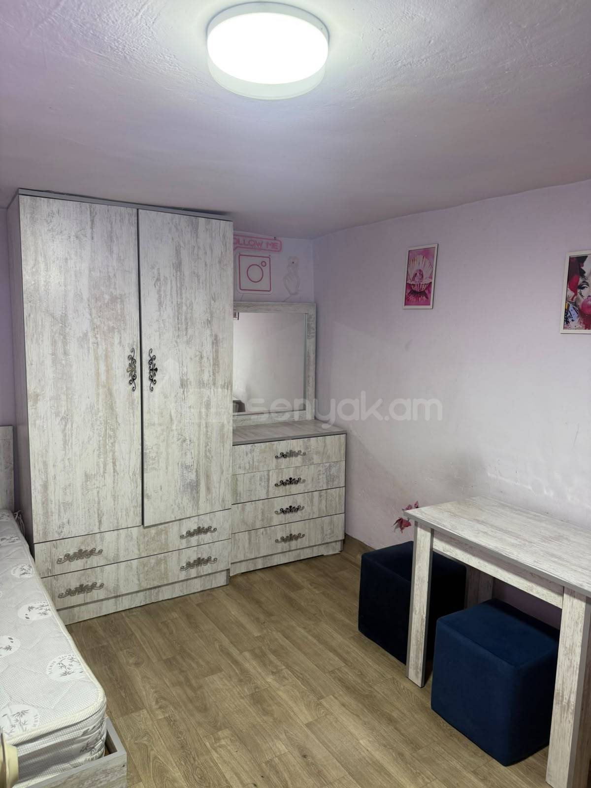 1 Սենյականոց Բնակարան Քարե Շենքում, 30քմ, 1/2 հարկ, Կապիտալ Վերանորոգված, Կահավորված, Արևկող