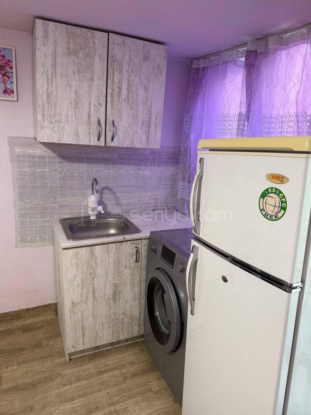 1 Սենյականոց Բնակարան Քարե Շենքում, 30քմ, 1/2 հարկ, Կապիտալ Վերանորոգված, Կահավորված, Արևկող