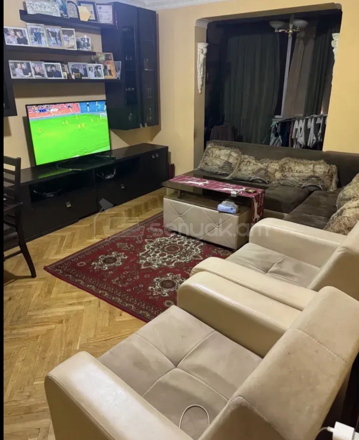 4 Սենյականոց Բնակարան, 90քմ, 3/9 հարկ, Կապիտալ Վերանորոգված, Կահավորված, Արևկող