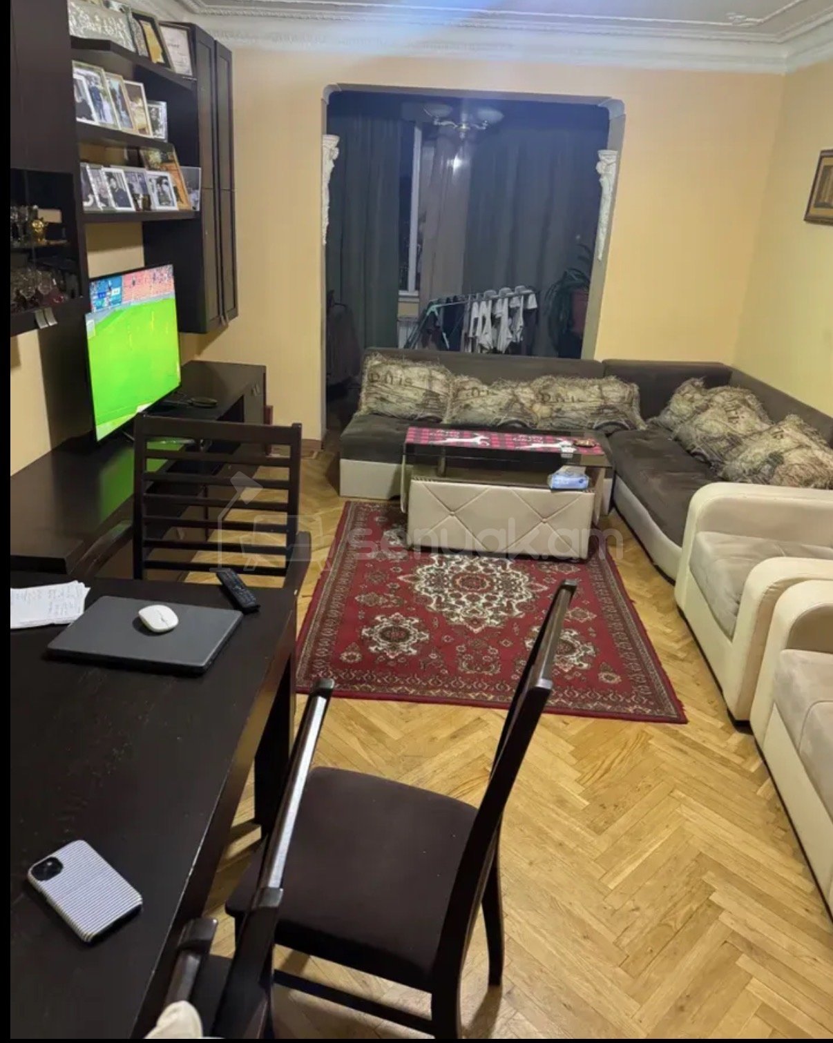 4 Սենյականոց Բնակարան, 90քմ, 3/9 հարկ, Կապիտալ Վերանորոգված, Կահավորված, Արևկող