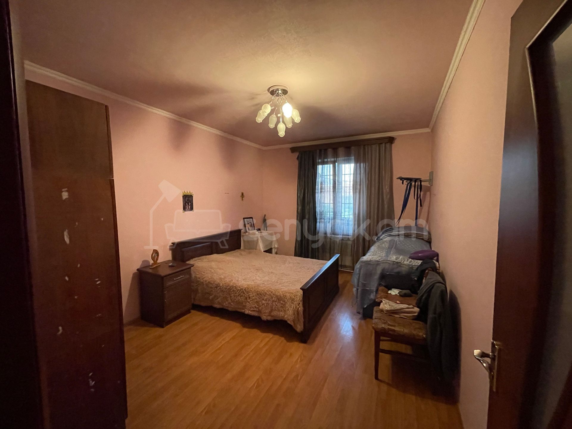 4 Սենյականոց Բնակարան, 98քմ, 9/9 հարկ, Կոսմետիկ Վերանորոգված