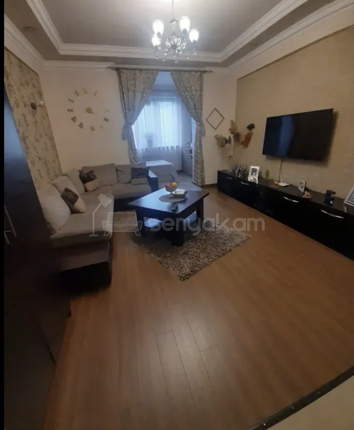 3 Սենյականոց Բնակարան Քարե Շենքում, 70քմ, 4/4 հարկ, Կապիտալ Վերանորոգված, Կահավորված, Արևկող