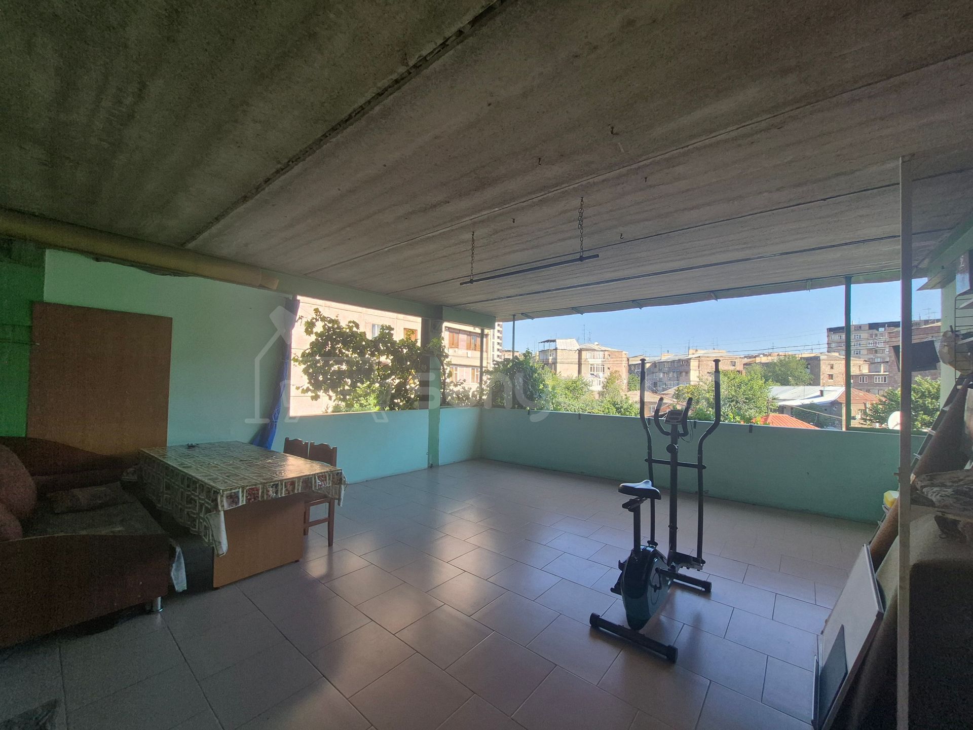 3 Սենյականոց Բնակարան Քարե Շենքում, 112քմ, 3/5 հարկ, Կապիտալ Վերանորոգված