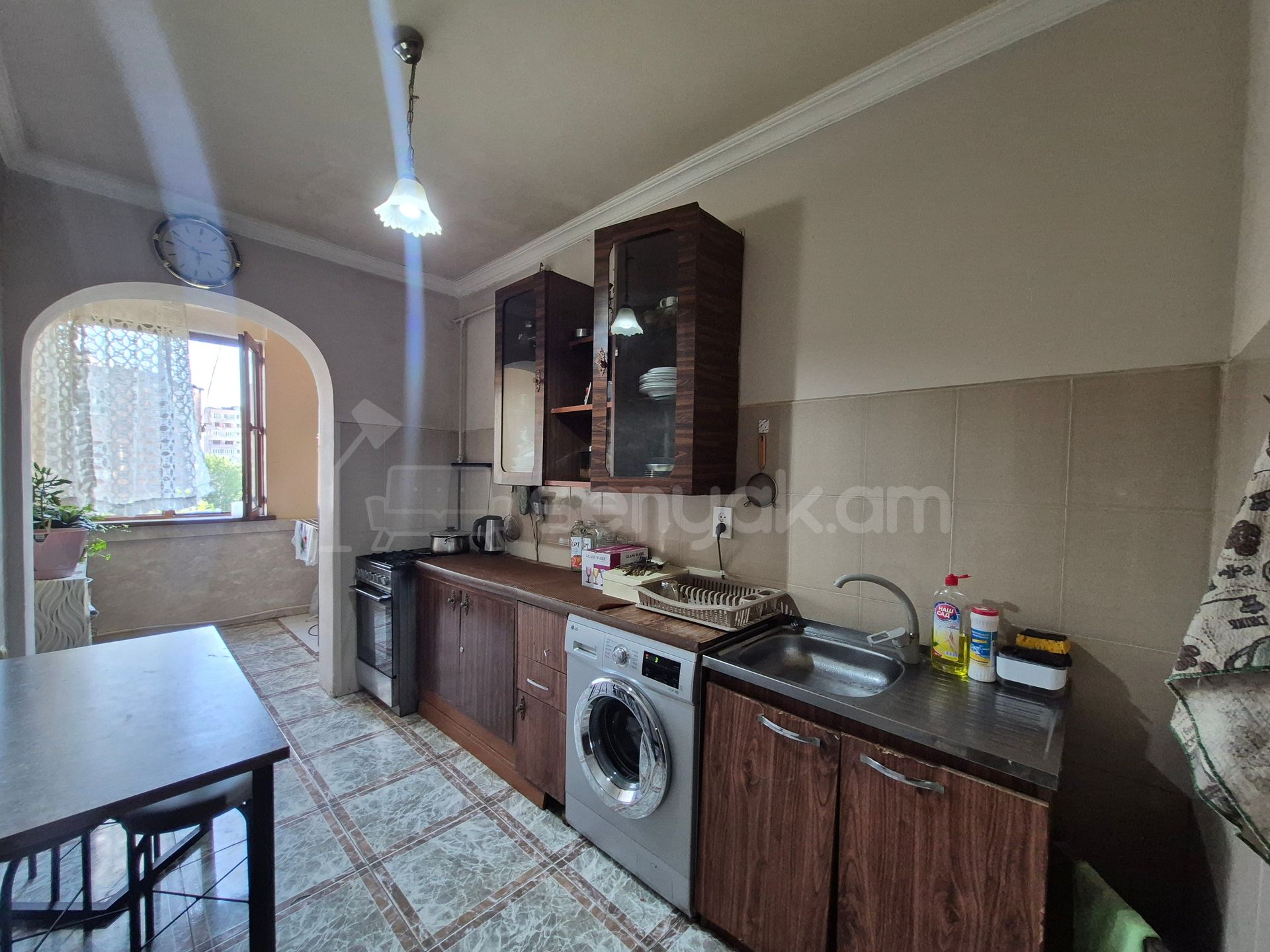 3 Սենյականոց Բնակարան, 80քմ, 4/9 հարկ, Կոսմետիկ Վերանորոգված