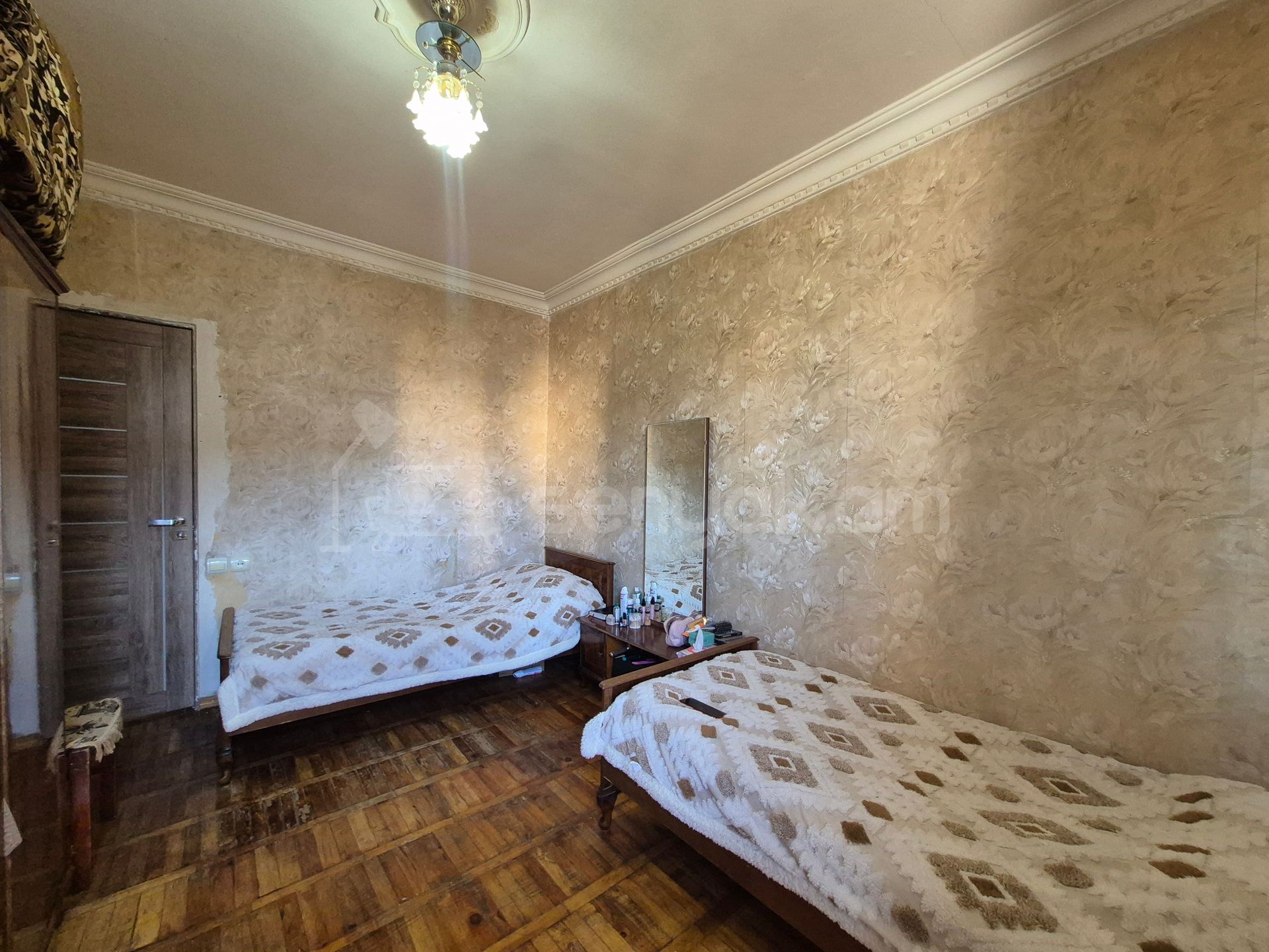 3 Սենյականոց Բնակարան, 80քմ, 4/9 հարկ, Կոսմետիկ Վերանորոգված