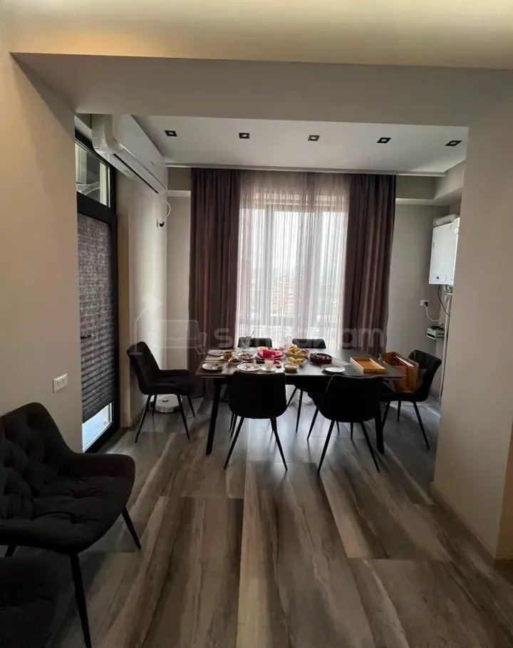 3 Սենյականոց Բնակարան Նորակառույցում, 98քմ, 12/12 հարկ, Կապիտալ Վերանորոգված
