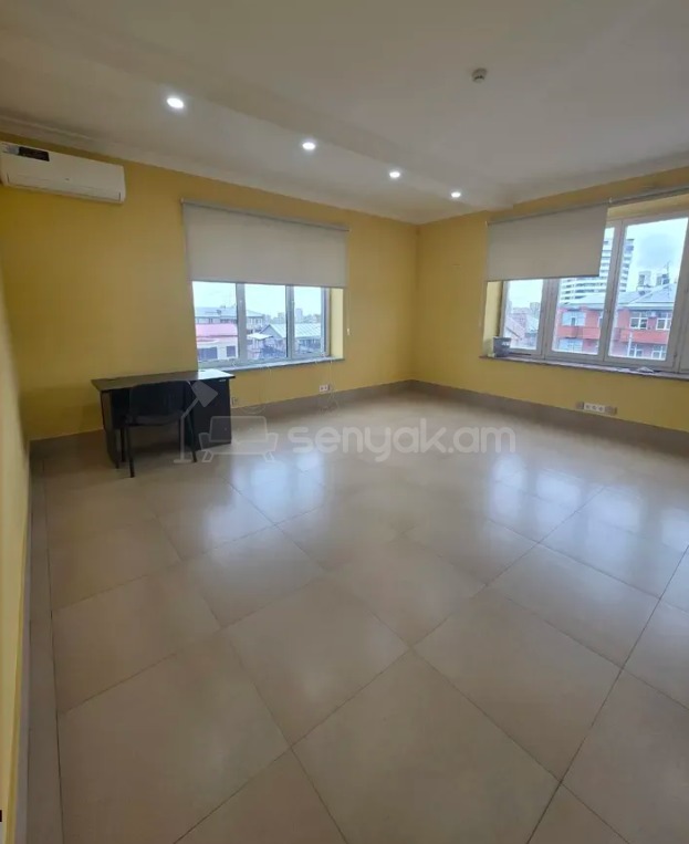 Օֆիսային Տարածք, 750քմ, Կապիտալ Վերանորոգված