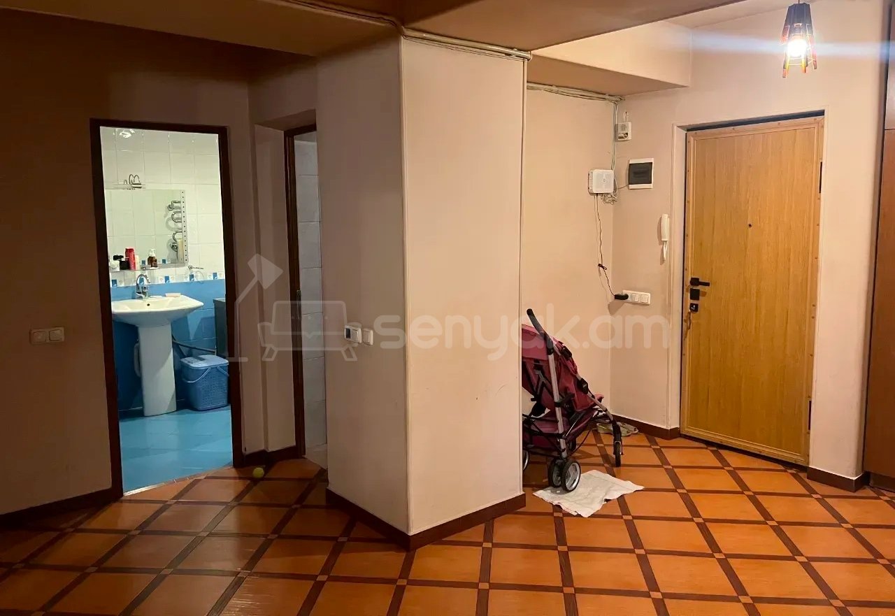 3 Սենյականոց Բնակարան, 110քմ, 2/16 հարկ, Կոսմետիկ Վերանորոգված