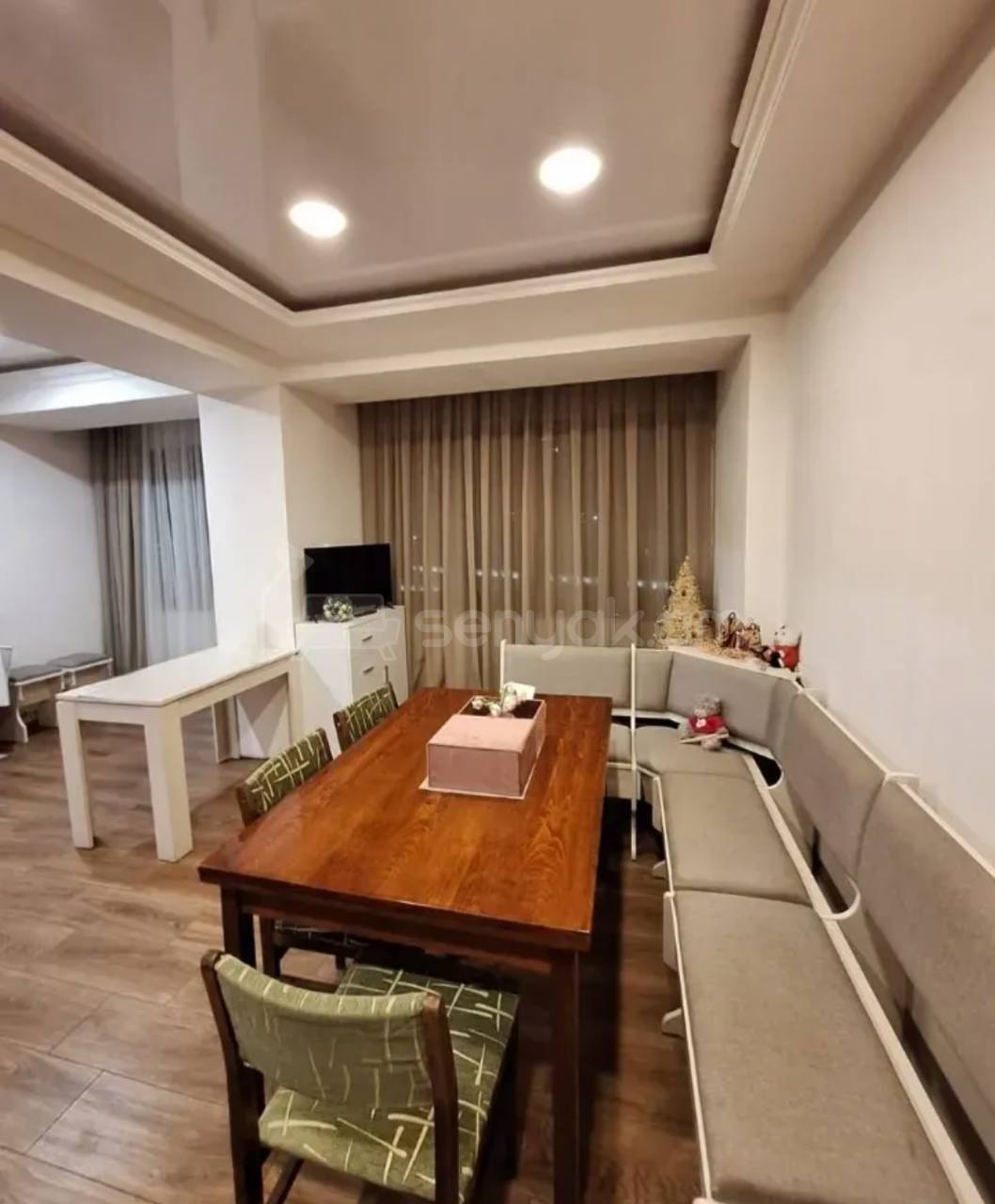 3 Սենյականոց Բնակարան, 105քմ, 8/14 հարկ, Կապիտալ Վերանորոգված