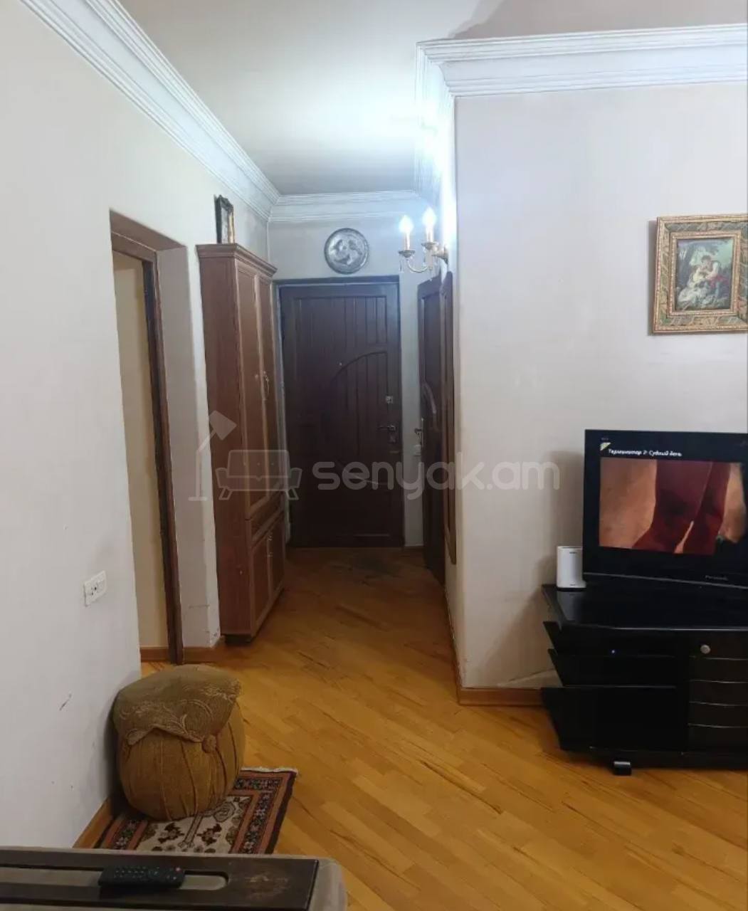 3 Սենյականոց Բնակարան Քարե Շենքում, 60քմ, 4/5 հարկ, Կապիտալ Վերանորոգված
