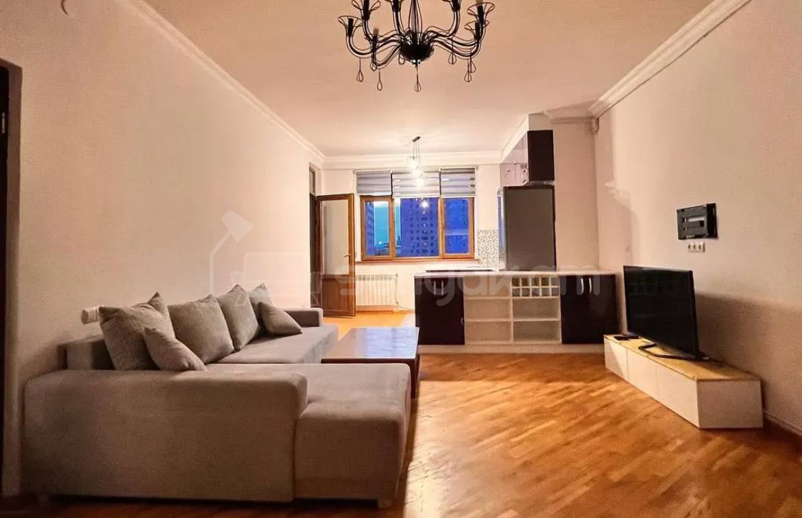 2 Սենյականոց Բնակարան, 71քմ, 13/14 հարկ, Կապիտալ Վերանորոգված