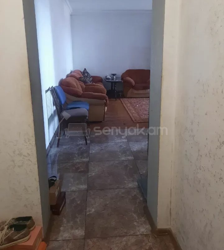 3 Սենյականոց Բնակարան Քարե Շենքում, 76քմ, 2/4 հարկ, Կապիտալ Վերանորոգված, Կահավորված, Արևկող