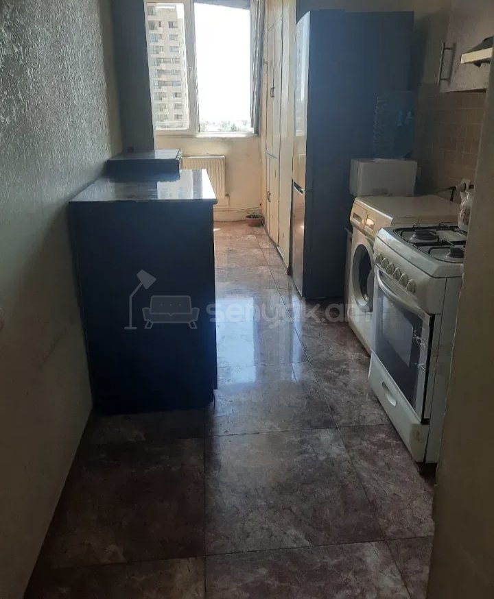 3 Սենյականոց Բնակարան Քարե Շենքում, 76քմ, 2/4 հարկ, Կապիտալ Վերանորոգված, Կահավորված, Արևկող