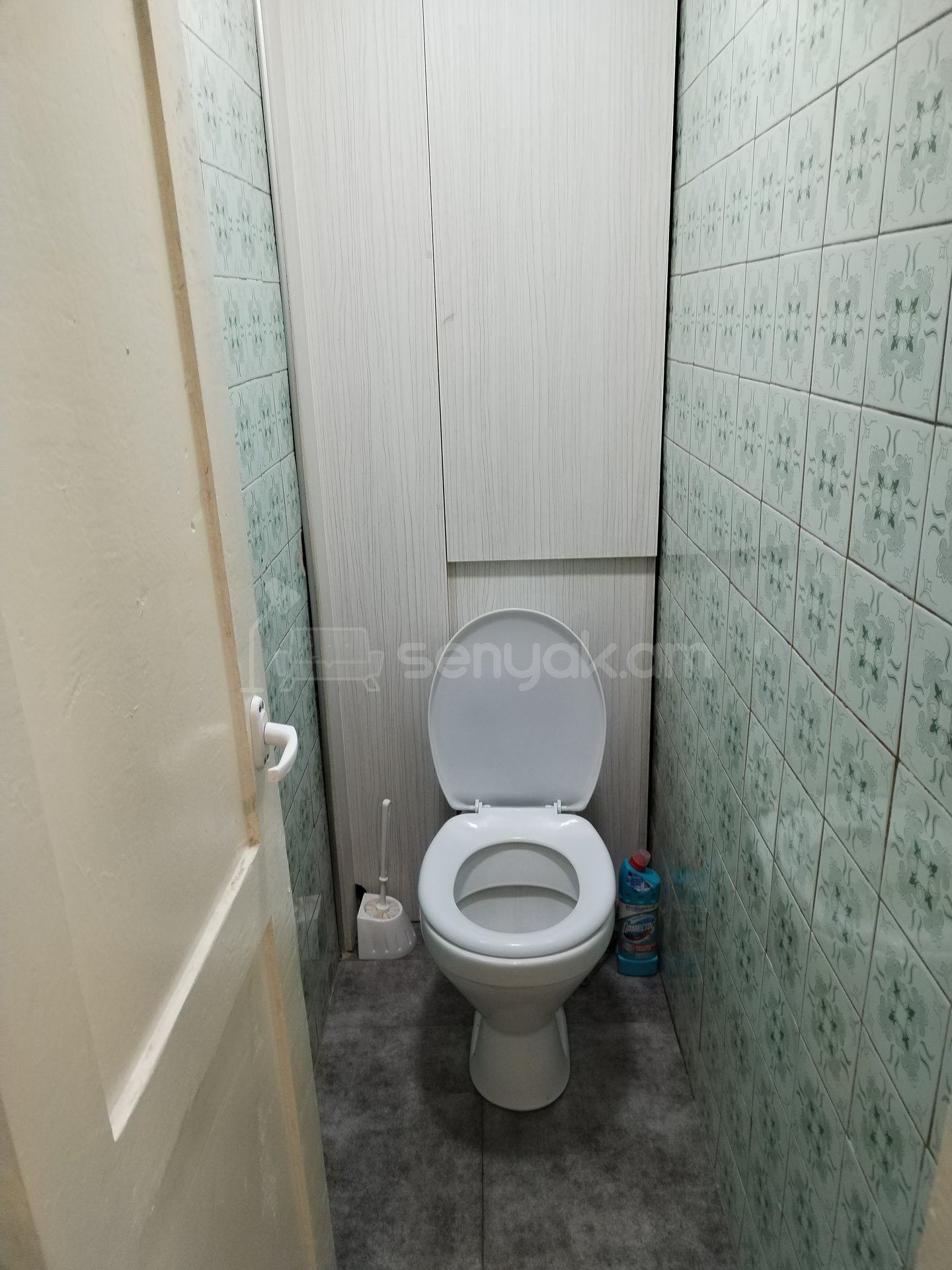 1 Սենյականոց Բնակարան Քարե Շենքում, 48քմ, 1/5 հարկ, Նորմալ Վիճակում, Կահավորված, Արևկող