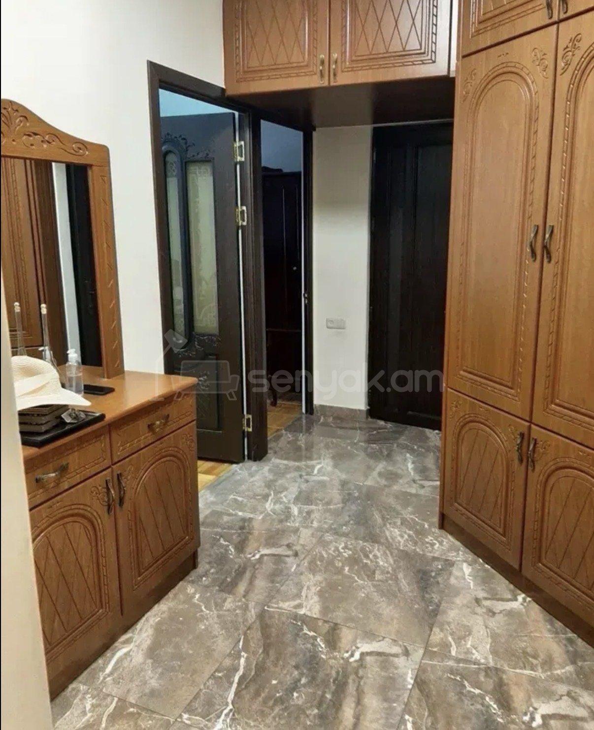 3 Սենյականոց Բնակարան, 69քմ, 4/9 հարկ, Նորմալ Վիճակում, Կահավորված