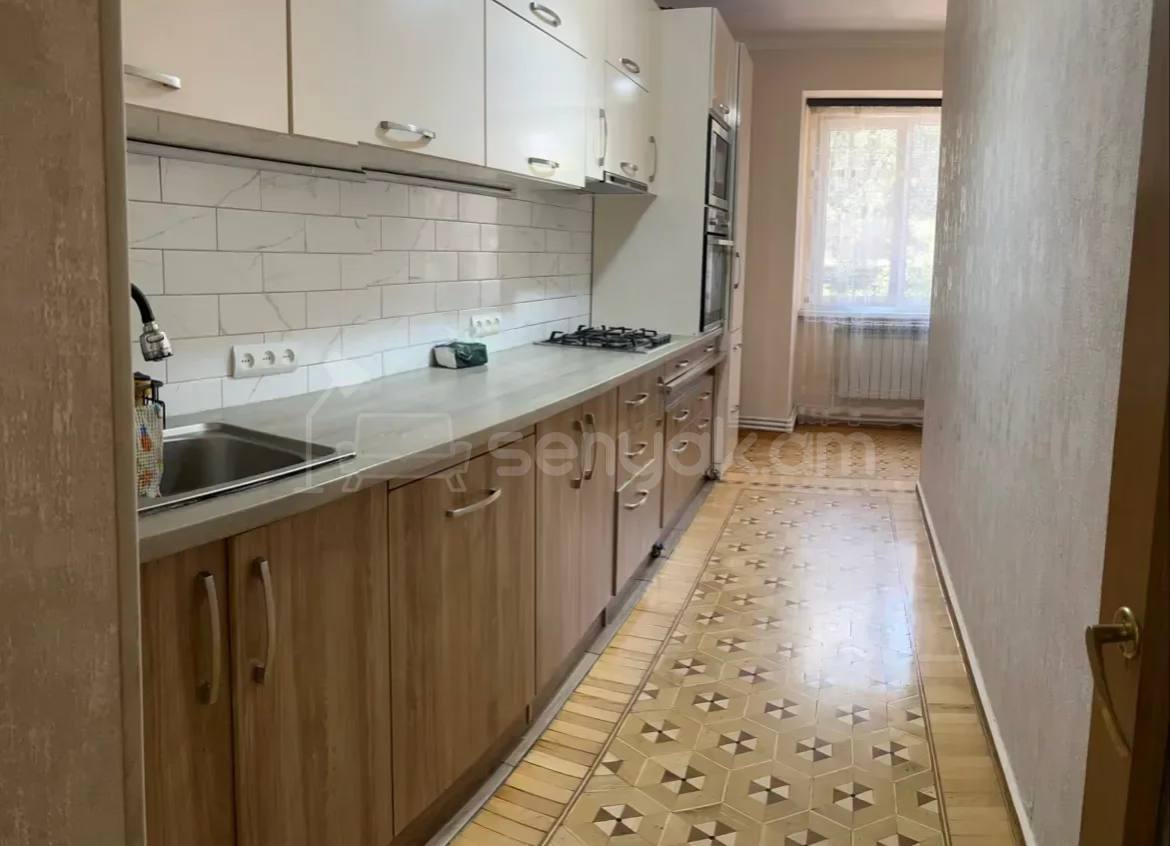 3 Սենյականոց Բնակարան, 76քմ, 5/9 հարկ, Կապիտալ Վերանորոգված, Կահավորված