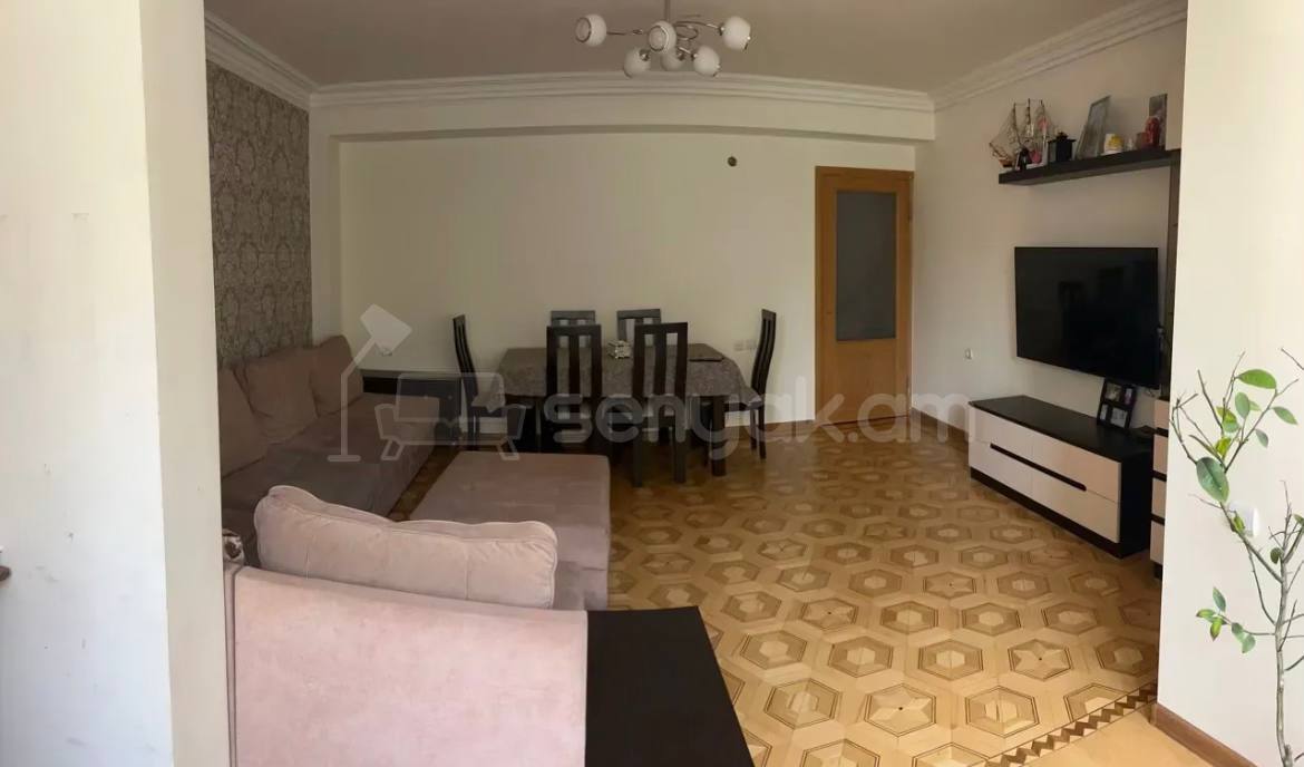 3 Սենյականոց Բնակարան, 76քմ, 5/9 հարկ, Կապիտալ Վերանորոգված, Կահավորված