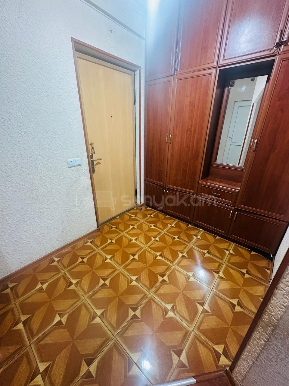 2 Սենյականոց Բնակարան, 62քմ, 1/5 հարկ, Կապիտալ Վերանորոգված