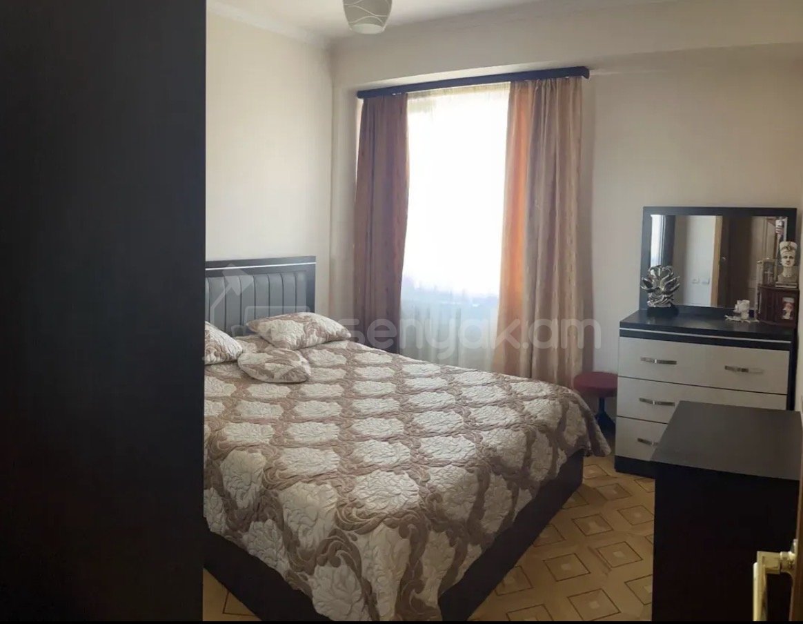 3 Սենյականոց Բնակարան, 73քմ, 5/9 հարկ, Կապիտալ Վերանորոգված, Կահավորված
