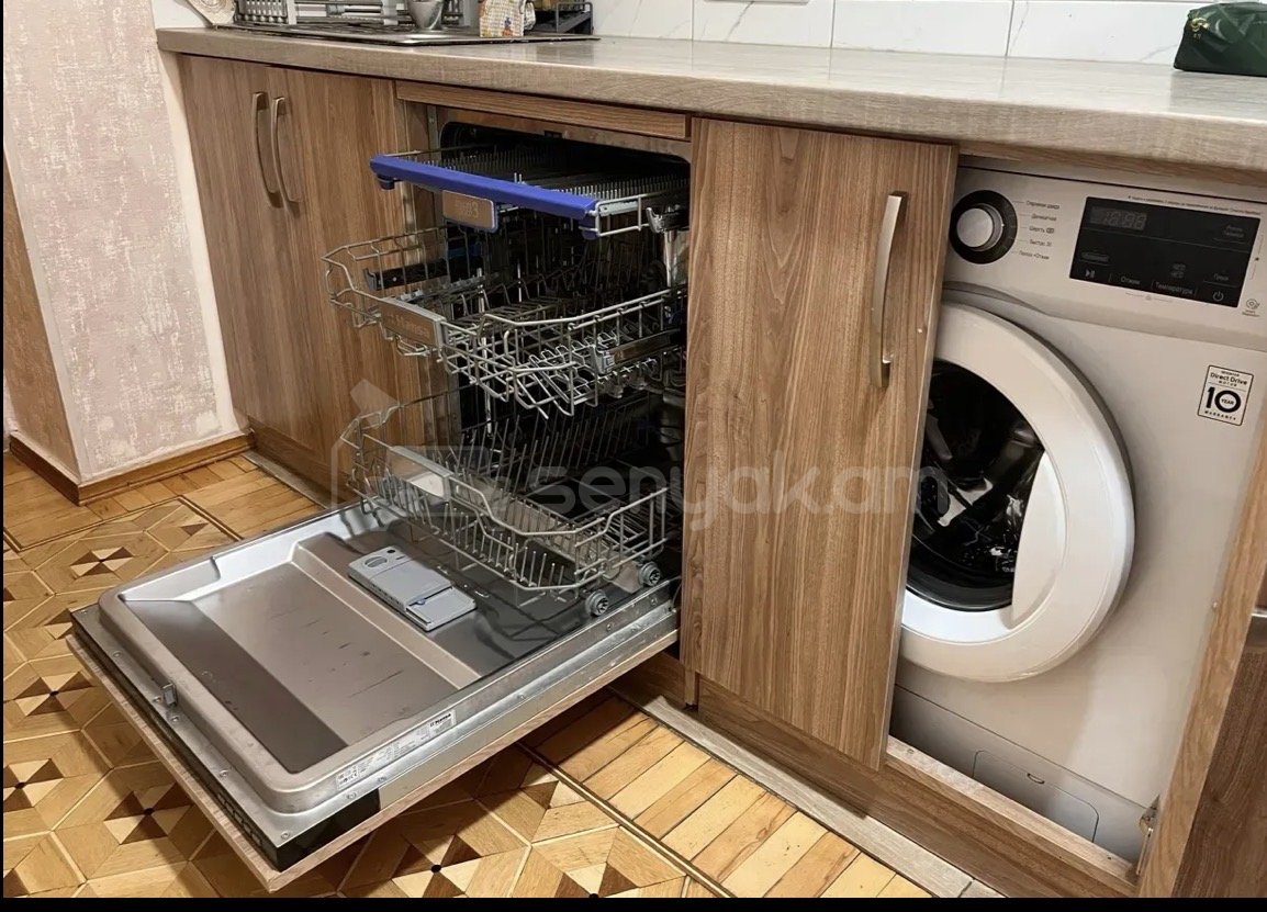 3 Սենյականոց Բնակարան, 73քմ, 5/9 հարկ, Կապիտալ Վերանորոգված, Կահավորված