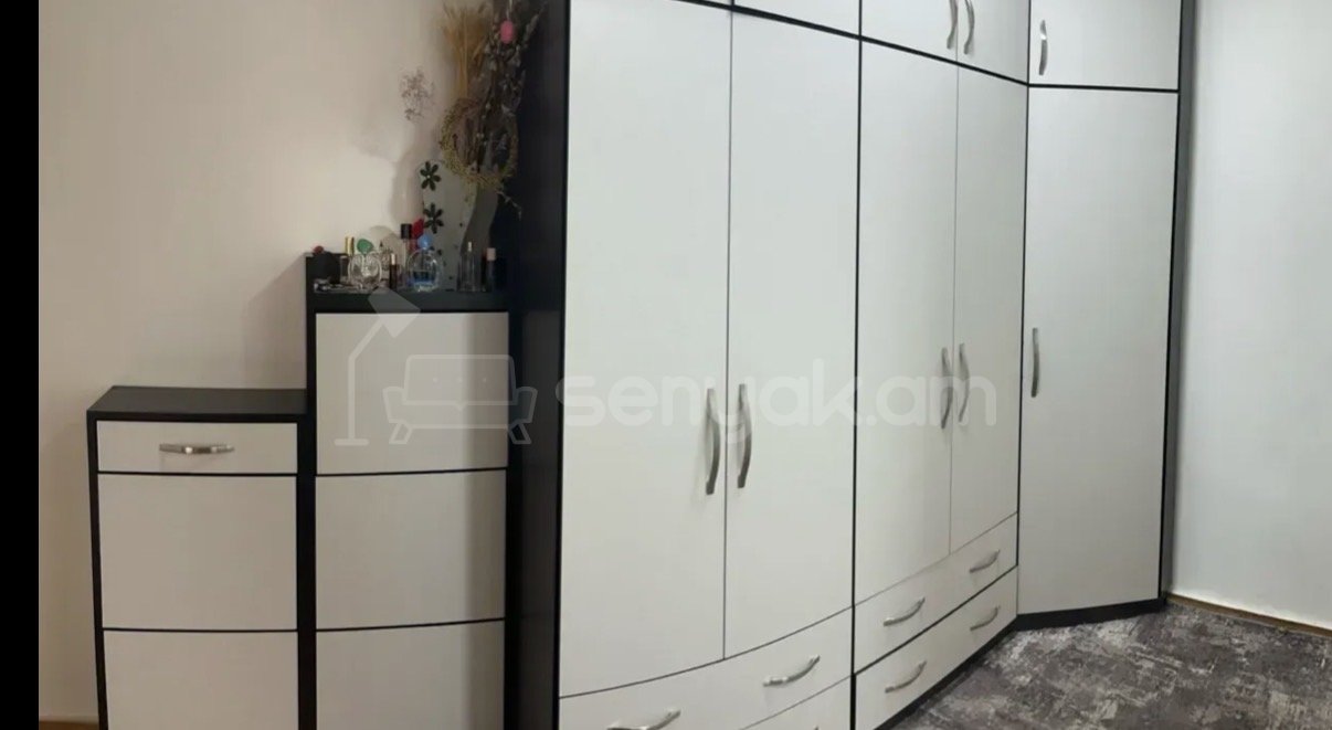 3 Սենյականոց Բնակարան, 73քմ, 5/9 հարկ, Կապիտալ Վերանորոգված, Կահավորված