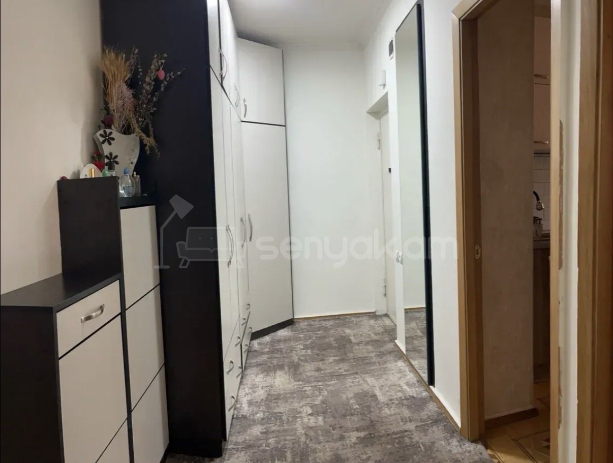 3 Սենյականոց Բնակարան, 79քմ, 5/9 հարկ, Կապիտալ Վերանորոգված, Կահավորված