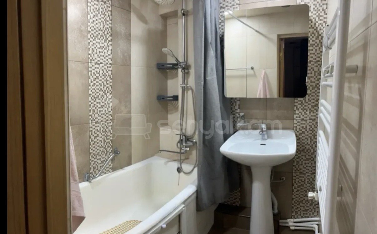 3 Սենյականոց Բնակարան, 79քմ, 5/9 հարկ, Կապիտալ Վերանորոգված, Կահավորված