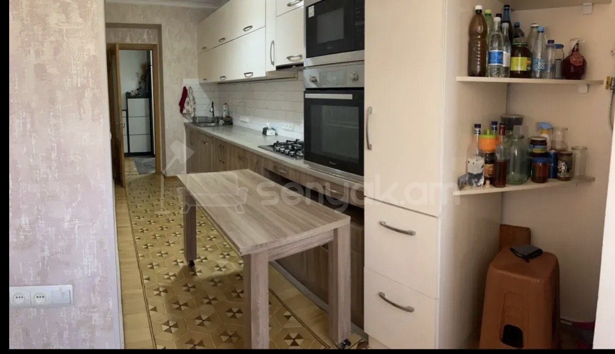 3 Սենյականոց Բնակարան, 79քմ, 5/9 հարկ, Կապիտալ Վերանորոգված, Կահավորված