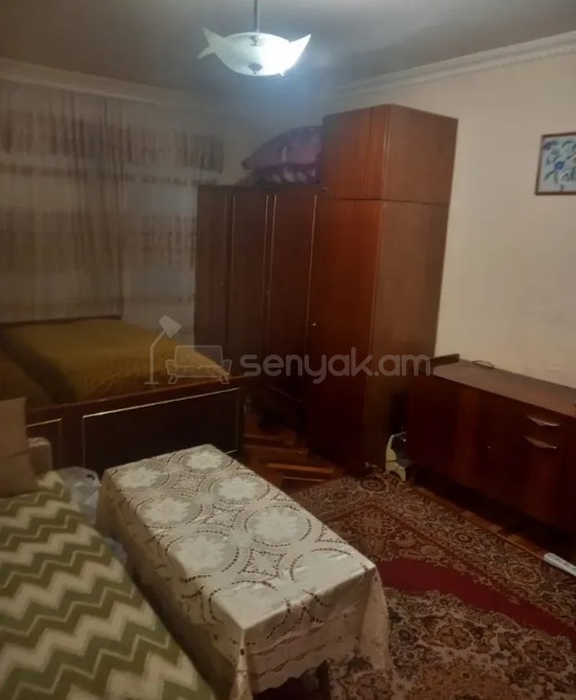 1 Սենյականոց Բնակարան, 31քմ, 1/5 հարկ, Պետական Վիճակում