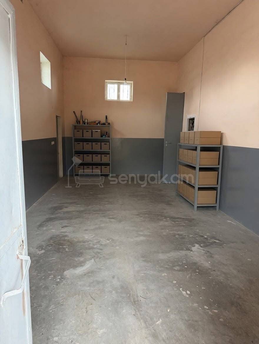 6 Սենյականոց Սեփական Տուն, 335քմ, Նորմալ Վիճակում