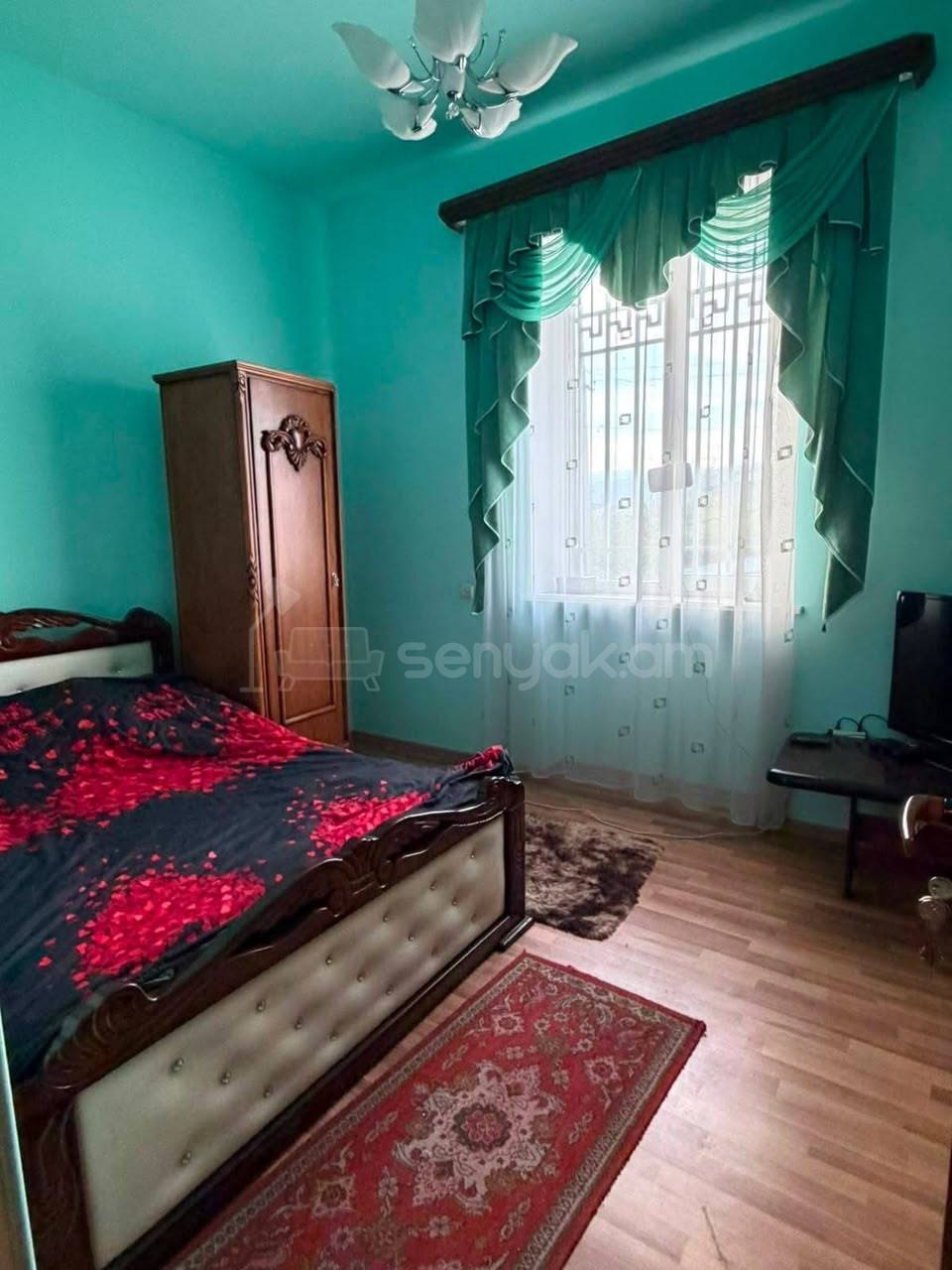 6 Սենյականոց Սեփական Տուն, 335քմ, Նորմալ Վիճակում