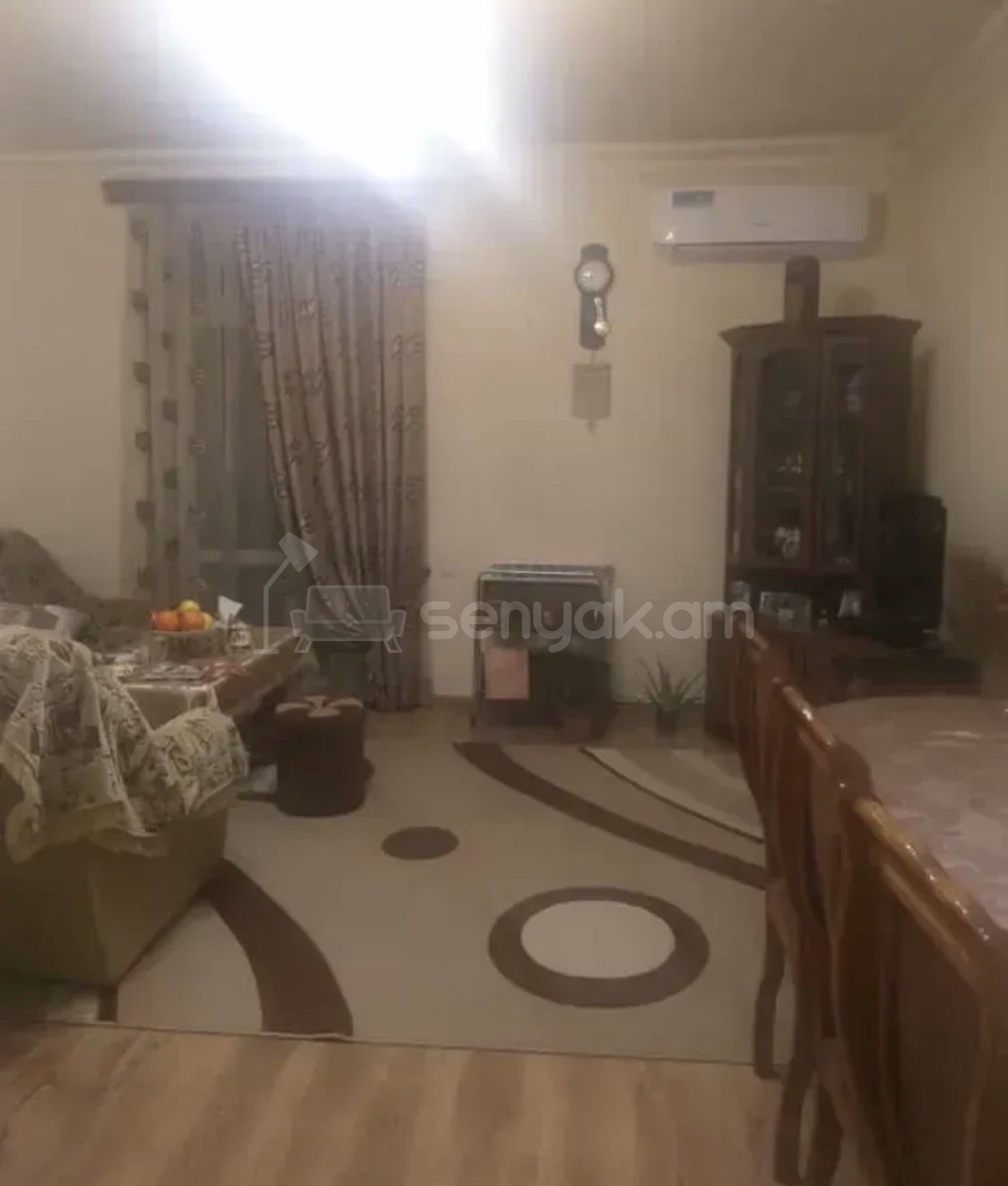 3 Սենյականոց Բնակարան Քարե Շենքում, 70քմ, 4/4 հարկ, Կապիտալ Վերանորոգված, Կահավորված