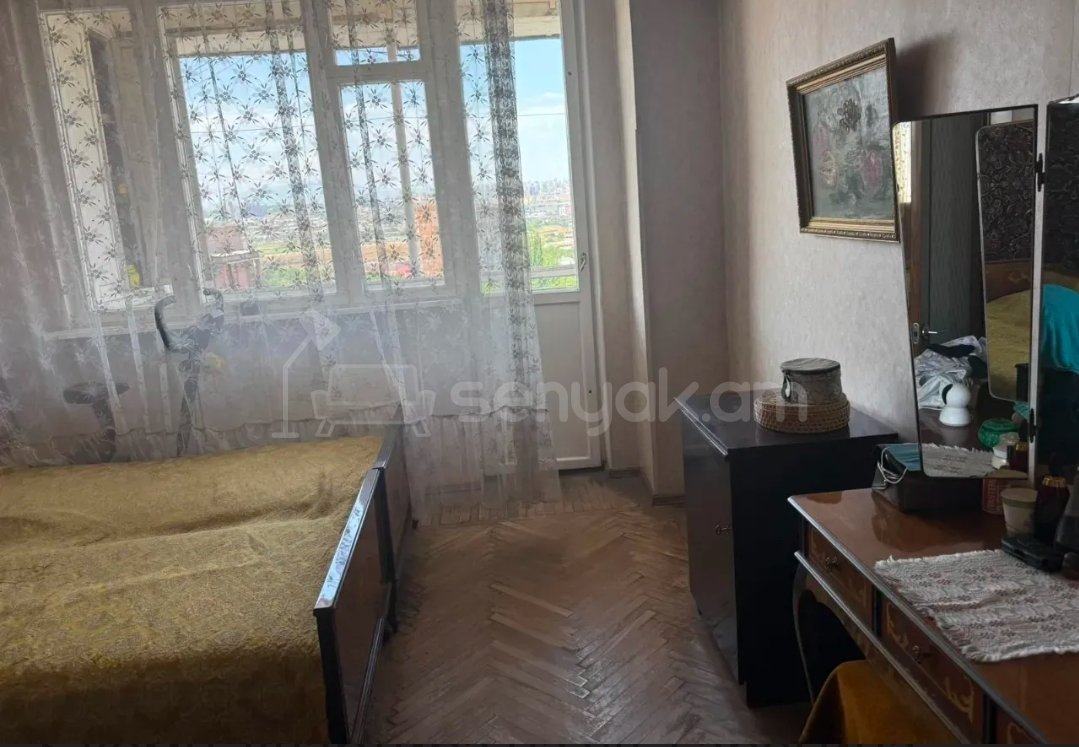 3 Սենյականոց Բնակարան, 90քմ, 10/10 հարկ, Կոսմետիկ Վերանորոգված