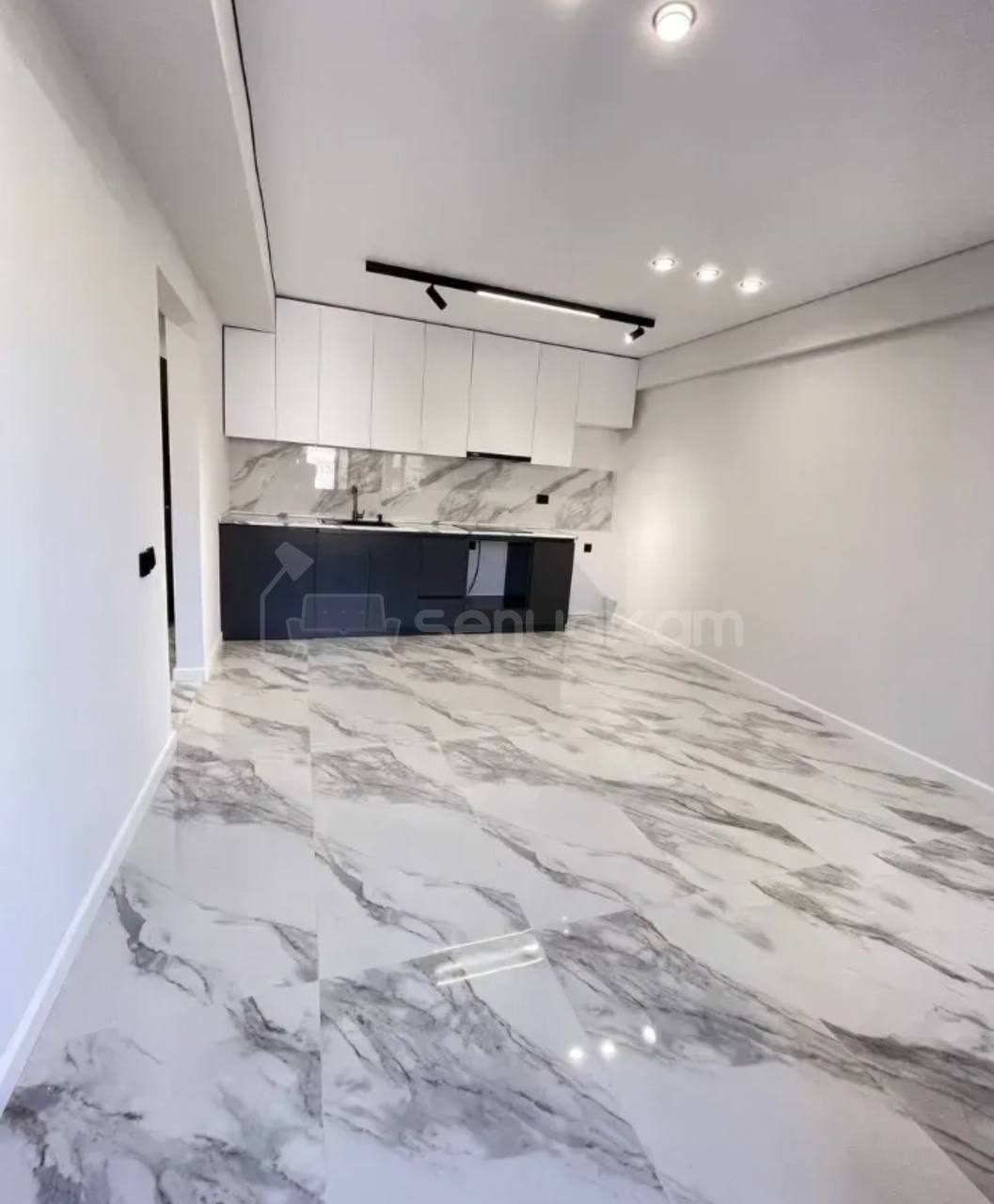 2 Սենյականոց Բնակարան, 40քմ, 6/9 հարկ, Կապիտալ Վերանորոգված