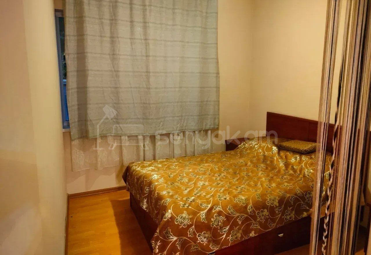 4 Սենյականոց Բնակարան Քարե Շենքում, 94քմ, 2/5 հարկ, Կապիտալ Վերանորոգված