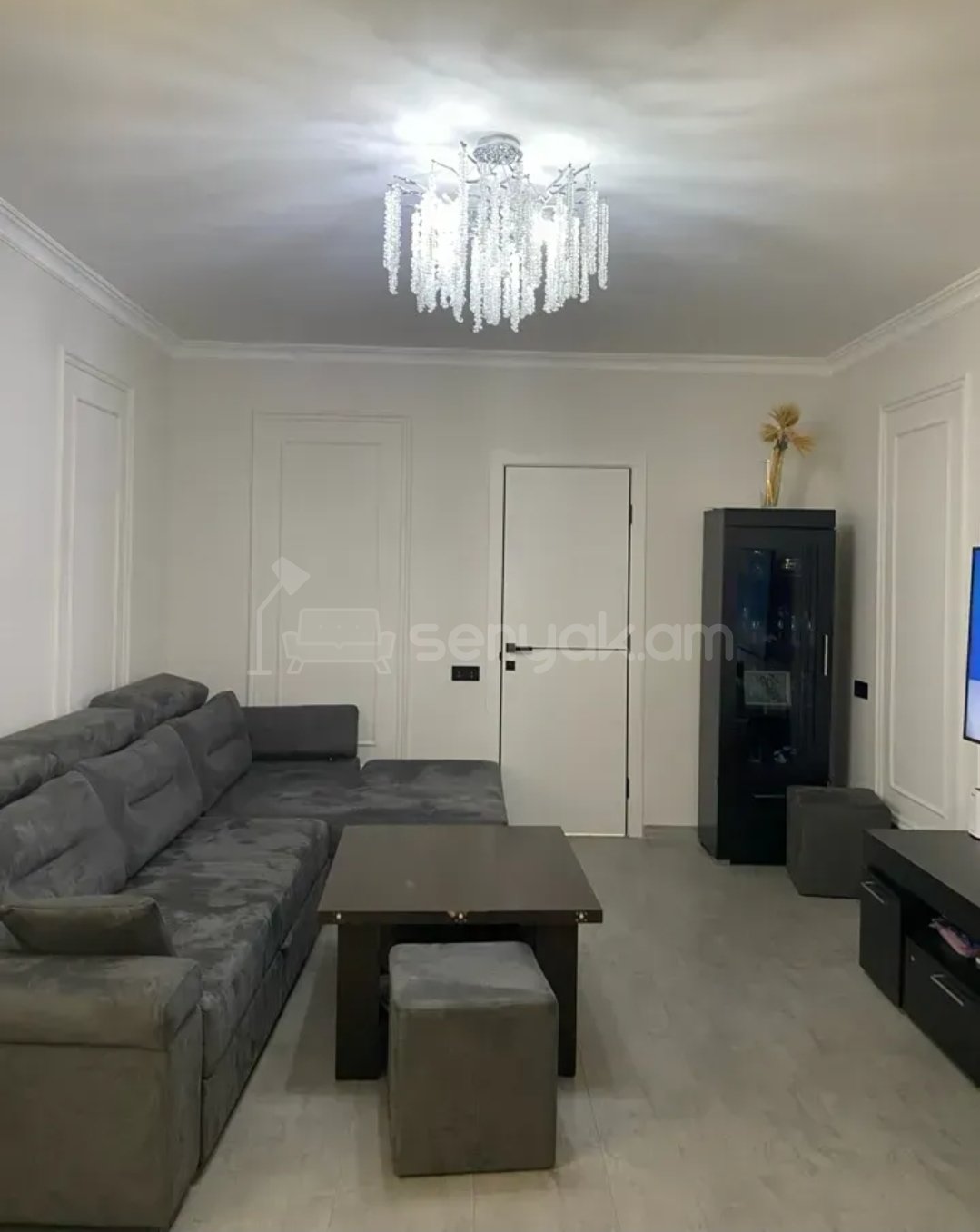 4 Սենյականոց Բնակարան, 80քմ, 9/9 հարկ, Կապիտալ Վերանորոգված