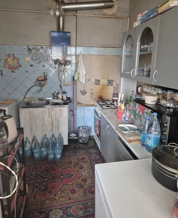 2 Սենյականոց Բնակարան Քարե Շենքում, 56քմ, 4/5 հարկ, Պետական Վիճակում